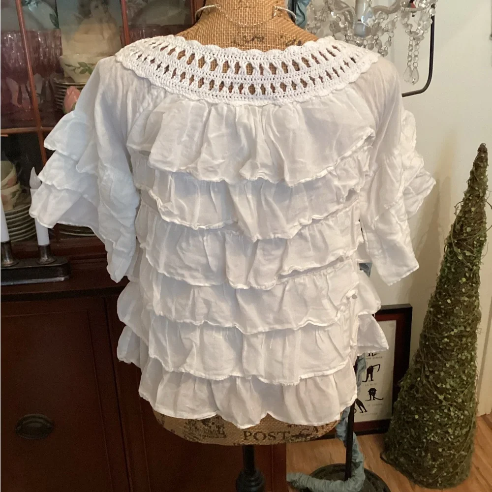 Lotus Ruffled Top - Picture 2 of 4